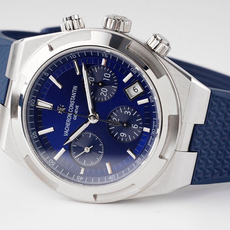 Vacheron Constantintop-tiersuper watch Overseas Series men's mechanical blue face watch front view