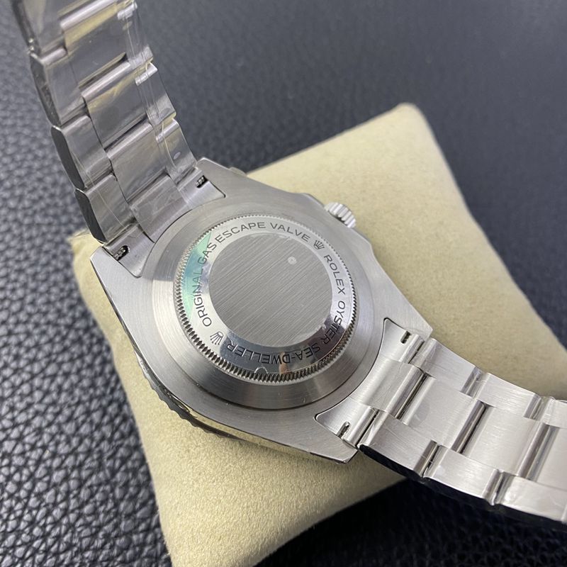 Rolextop-tiersuper watch single red sea-dweller series men's mechanical watch back cover picture