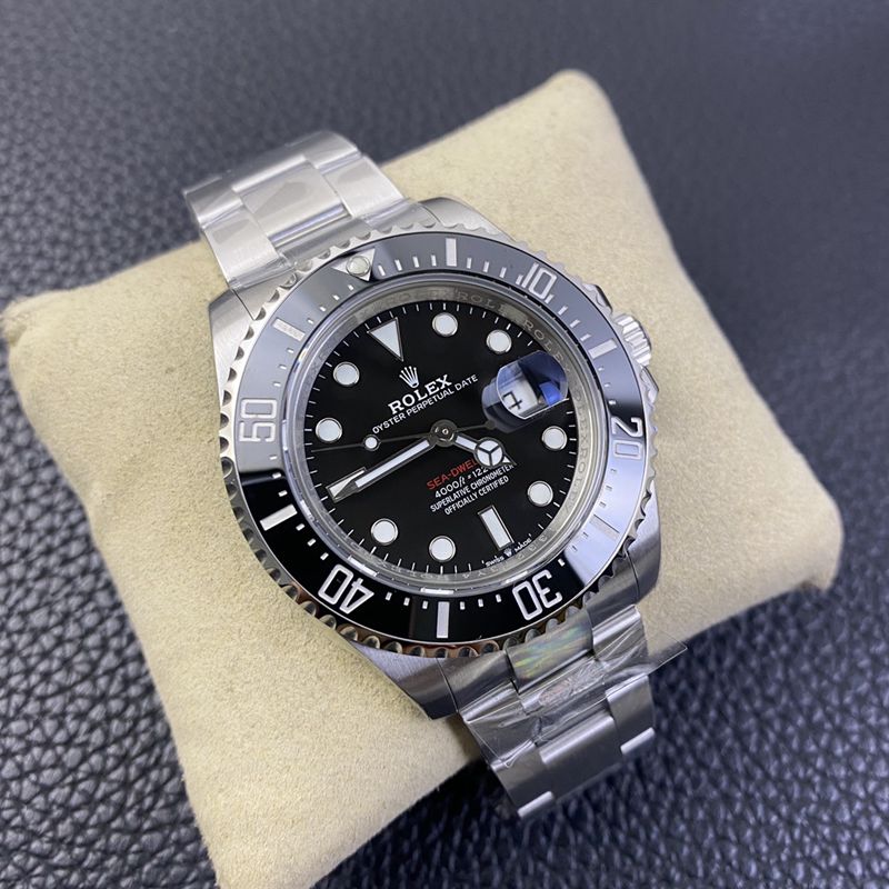 Rolextop-tiersuper watch single red Sea-Dweller series men's mechanical watch front view