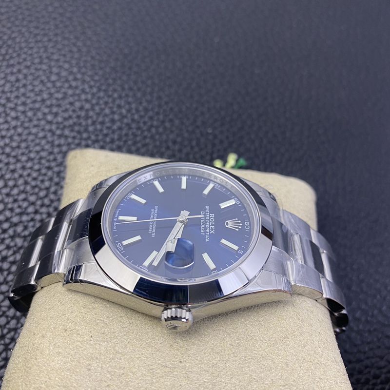 Rolextop-tiersuper watch aperture log series men's mechanical watch side view