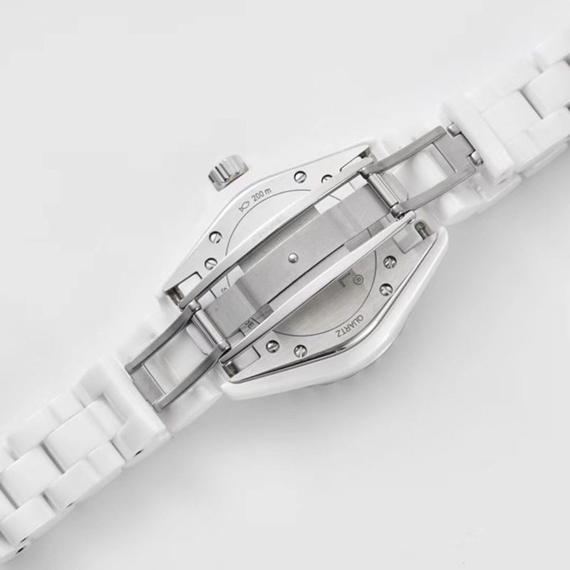 Chaneltop-tierhigh-quality watch J12 series ladies quartz watch clasp picture
