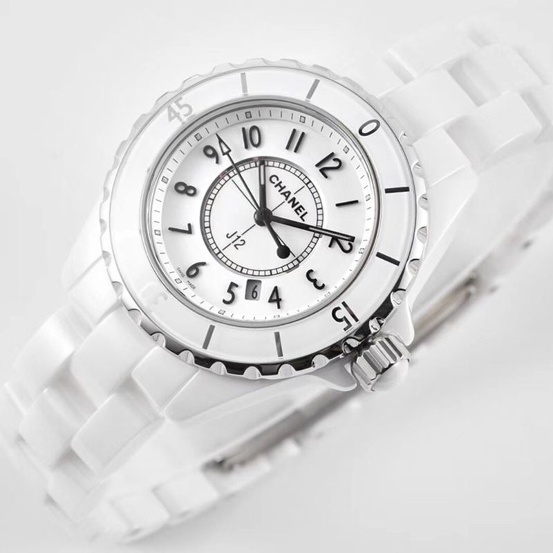 Chaneltop-tierhigh-quality watch J12 series ladies quartz watch front view