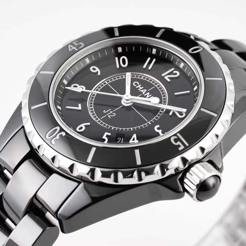 Chaneltop-tierhigh-quality watch J12 series ladies quartz watch side view