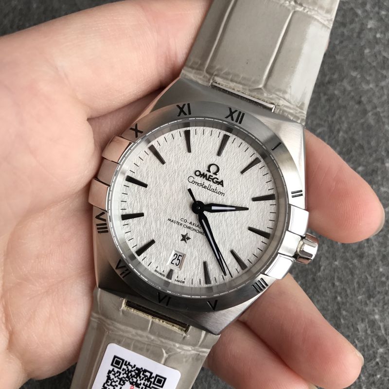 Omegatop-tiersuper watch fifth generation constellation series men's mechanical watch front view