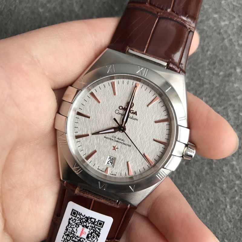 Omega Top collectible watches Fifth Generation Constellation Series Men's Mechanical Watch Front View