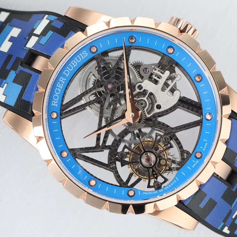 Roger Dubuis top-tiersuper watch EXCALIBUR king series men's tourbillon watch front view