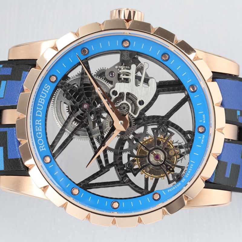 Roger Dubuis top-tiersuper watch EXCALIBUR king series men's tourbillon watch front view