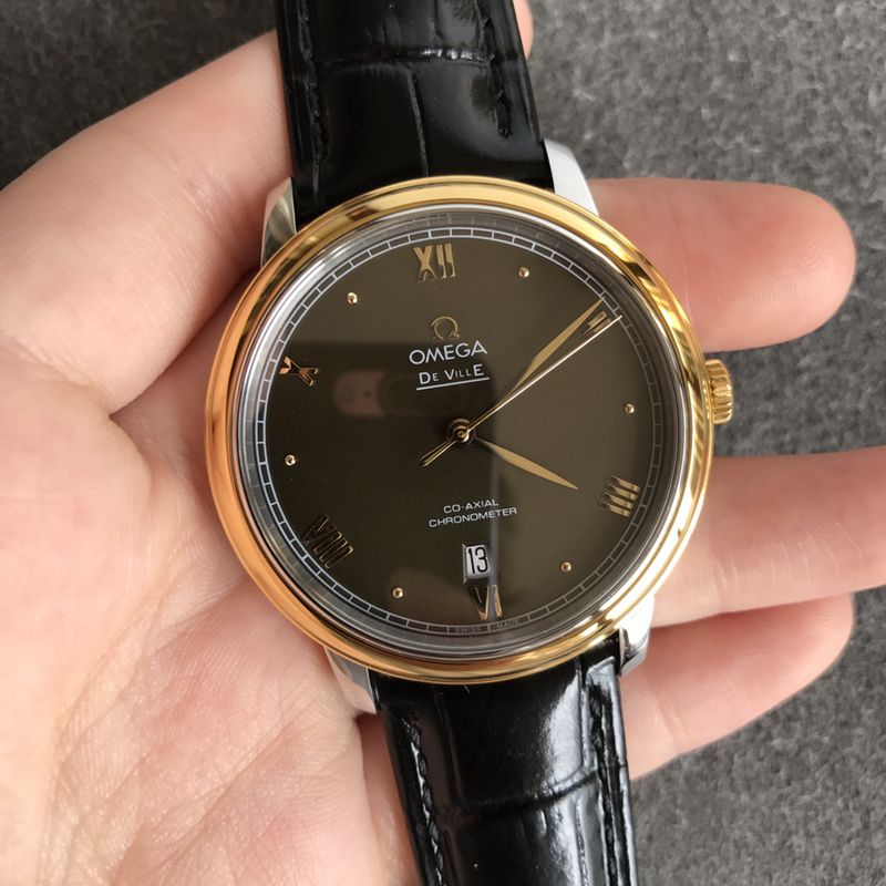 Omegatop-tier watch De Ville series men's leather strapblack dial watch front view