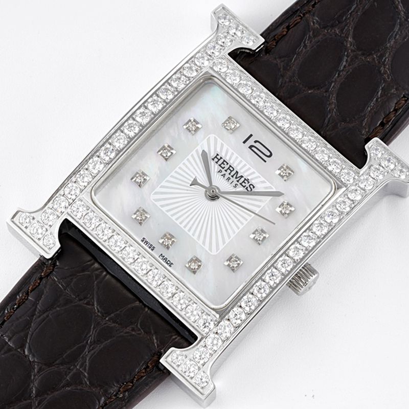 Hermès top-tier watch HeureH three-hand series ladies quartzleather strap casual watch front view
