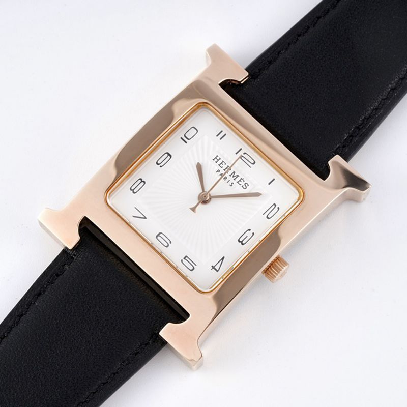 Hermès top-tierhigh-quality watch HeureH three-hand series ladies leather straprose goldwhite dial watch front view