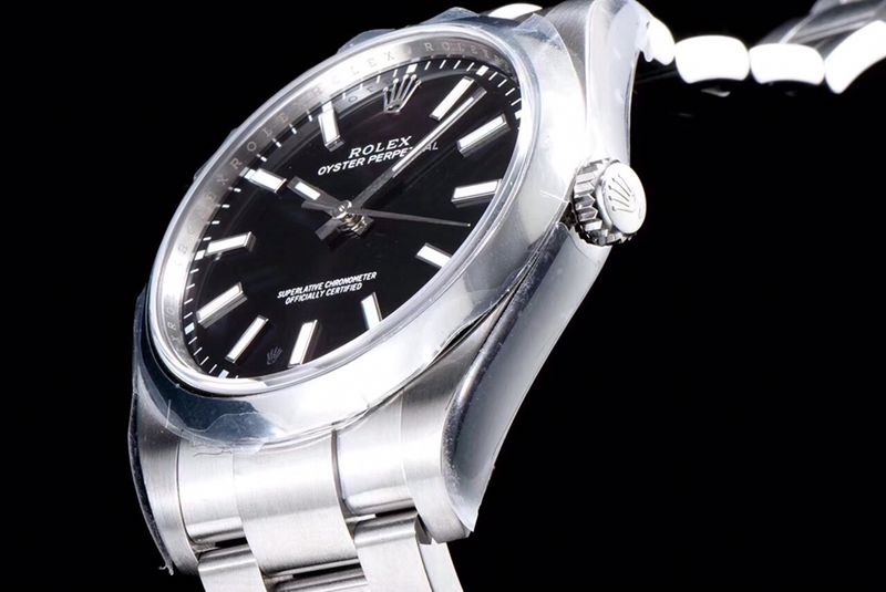 Rolextop-tier watch Oyster Perpetual series men's mechanical black dialsteel bracelet watch side view