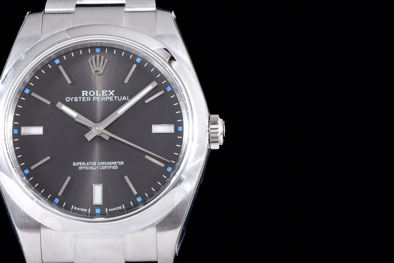 Rolextop-tierhigh-quality watch Oyster Perpetual series men's mechanical gray plate steel bracelet watch detail shots