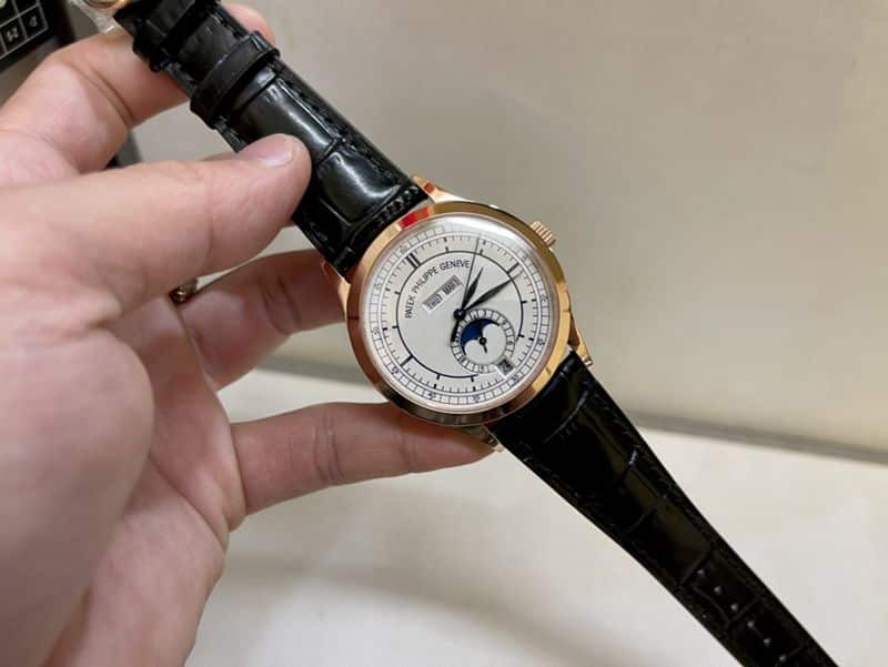 Patek Philippesuper watch complex monthly calendar date displayday display series men's leather strap mechanical rose gold watch front view