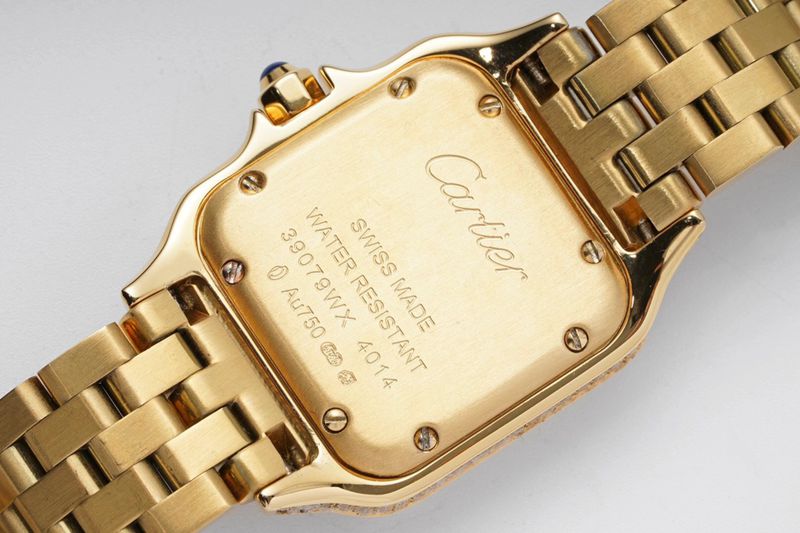 Cartiertop-tier watch cheetah full diamond series ladies yellow gold mechanical steel bracelet watch back cover picture