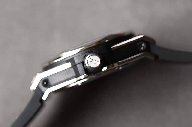 Hublot top high-quality watches BigBang series tattoo men's mechanical white disk watch side view