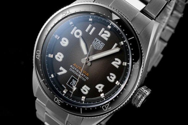 2021 latest KOR out of TAG HEUER TAG Heuer AUTAVIA series top front view