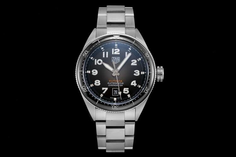 2021 latest KOR out of TAG HEUER TAG Heuer AUTAVIA series top front view