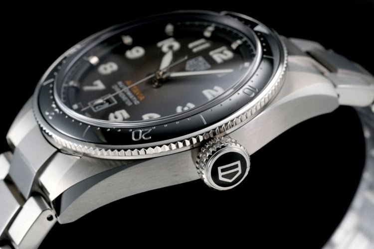 2021 Newest KOR out of TAG HEUER TAG Heuer AUTAVIA Series Top Side View