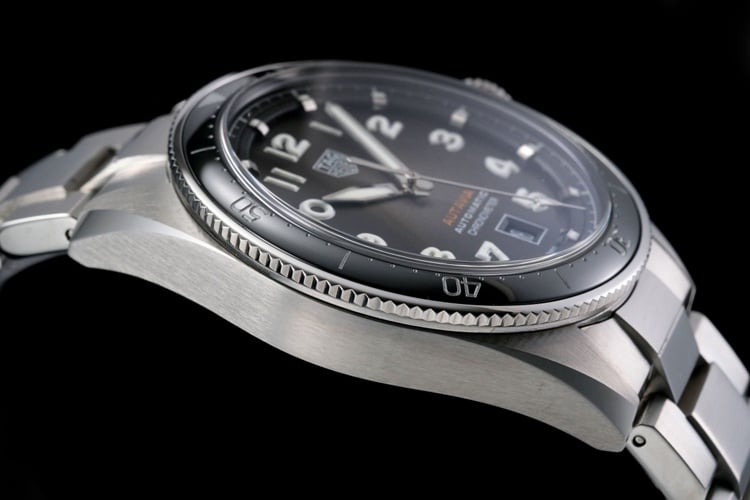 2021 Newest KOR out of TAG HEUER TAG Heuer AUTAVIA Series Top Side View