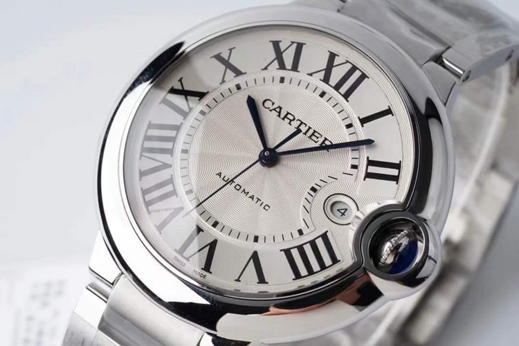 AF Factory's most powerful top-tier replicaCartier latest version 42mm blue balloon men's watch front view
