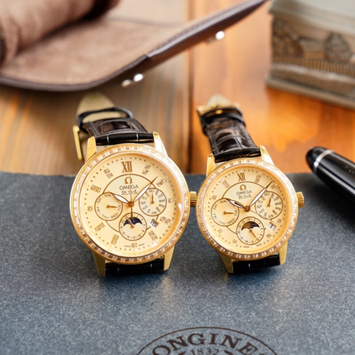 Omega complex function chronograph series perpetual calendar couple watch front view