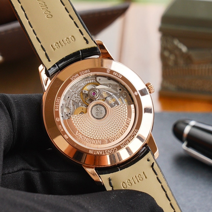 Movement picture of the new Vacheron Constantin heritage series couple watch