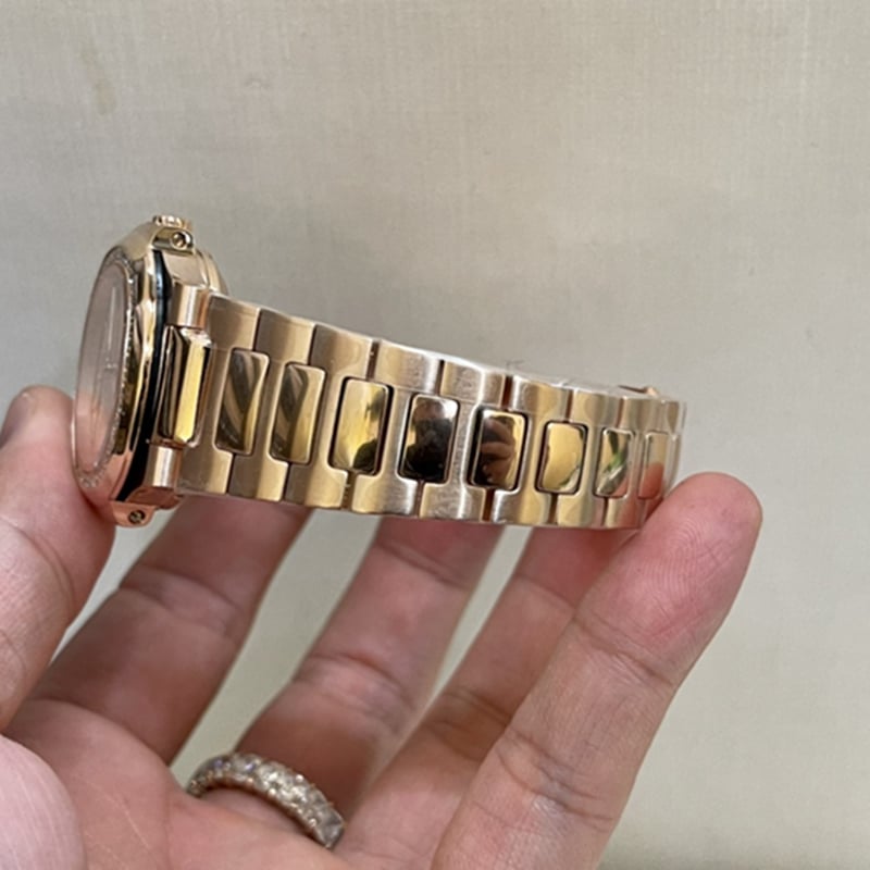 top-tier watch Patek Philippe Nautilus women's watch bracelet picture
