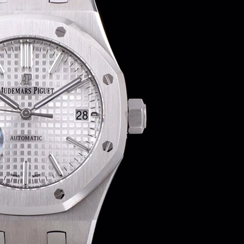 top-tier watch Audemars Piguet men's white dial mechanical steel bracelet watch detail shots