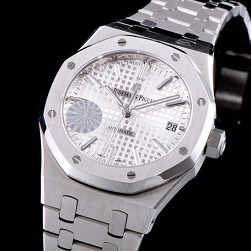 top-tier watch Audemars Piguet men's white dial mechanical steel bracelet watch front view