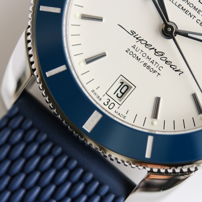 top-tier watch Breitling men's white dial super ocean culture series mechanical watch detail shots