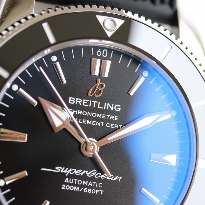 top-tier watch Breitling men's black dial super ocean culture series mechanical leather strap watch detail shots