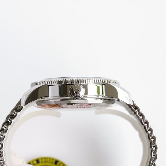 top-tier watch Breitling men's black dial super ocean culture series mechanical watch side view