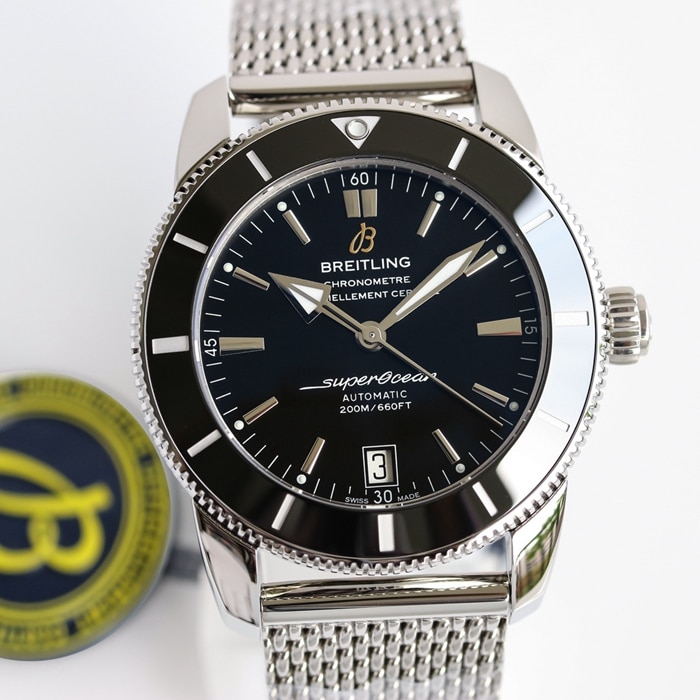 top-tier watch Breitling men's black dial super ocean culture series mechanical watch front view