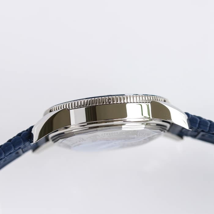 top-tier watch Breitling men's blue dial super ocean culture mechanical watch side view