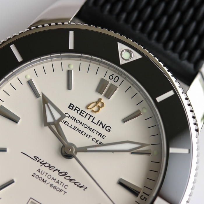 Top Breitling men's Superocean Heritage white dial automatic watch detailed photos