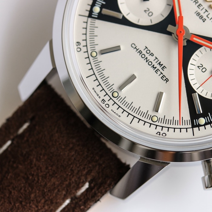 Top collectible watches Breitling Men's White Plate Top Time Series Belt Watch Details