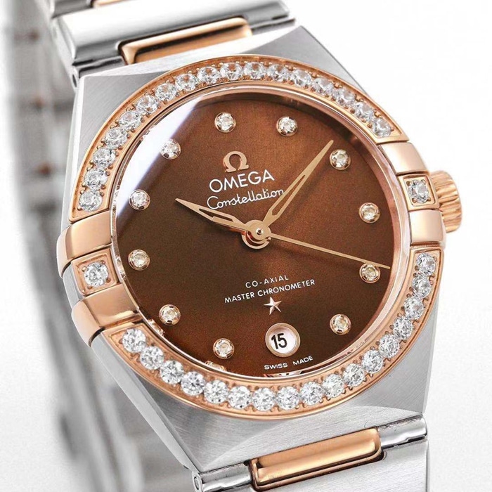 top-tier watch Omega women's brown plate constellation series steel bracelet watch front view