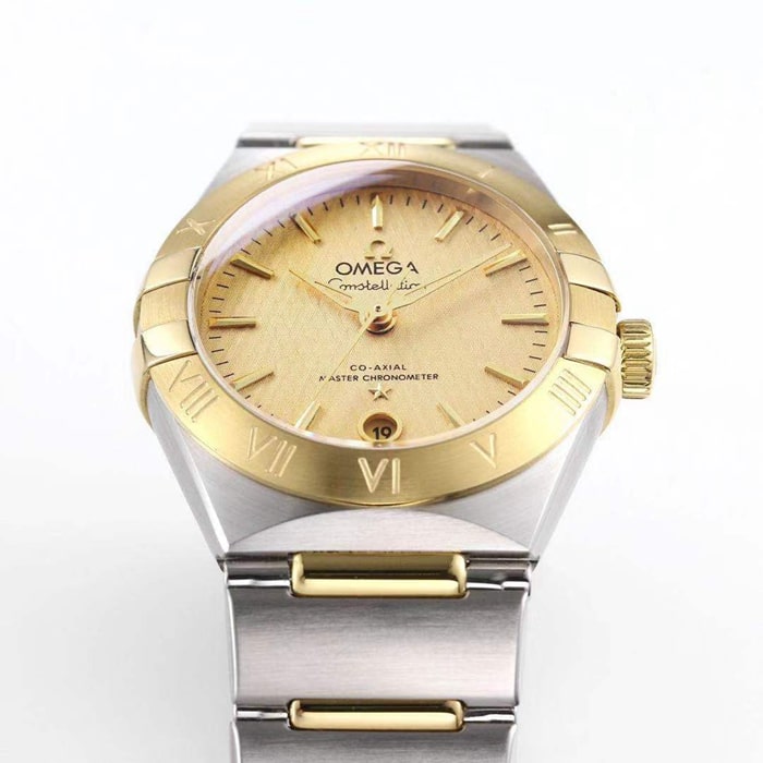 top-tier watch Omega women's gold plate constellation series steel bracelet watch detail shots