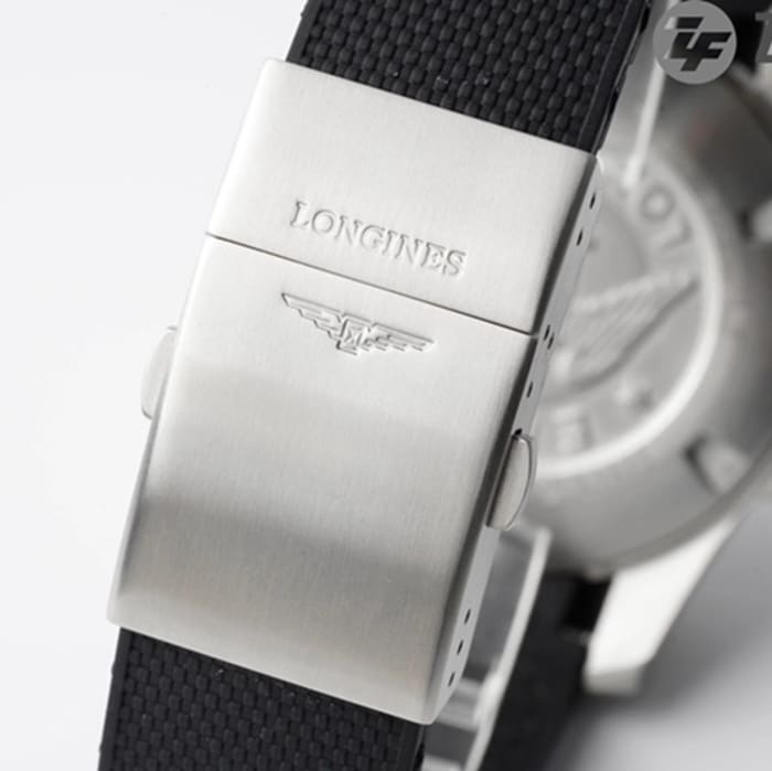 Top-tier watch Longines men's black dial Concas series leather strap watch clasp picture
