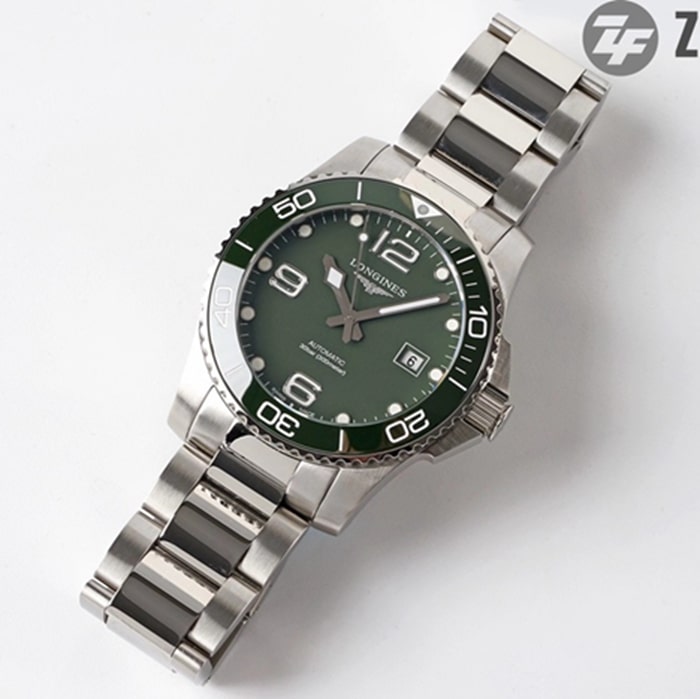 top-tier watch Longines men's green dial Concas series mechanical steel bracelet watch front view