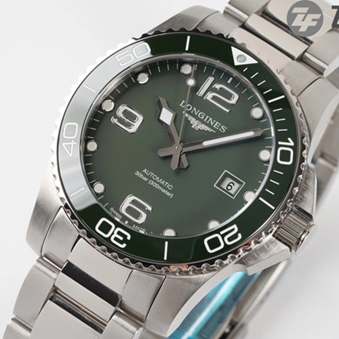 top-tier watch Longines men's green dial Concas series mechanical steel bracelet watch front view