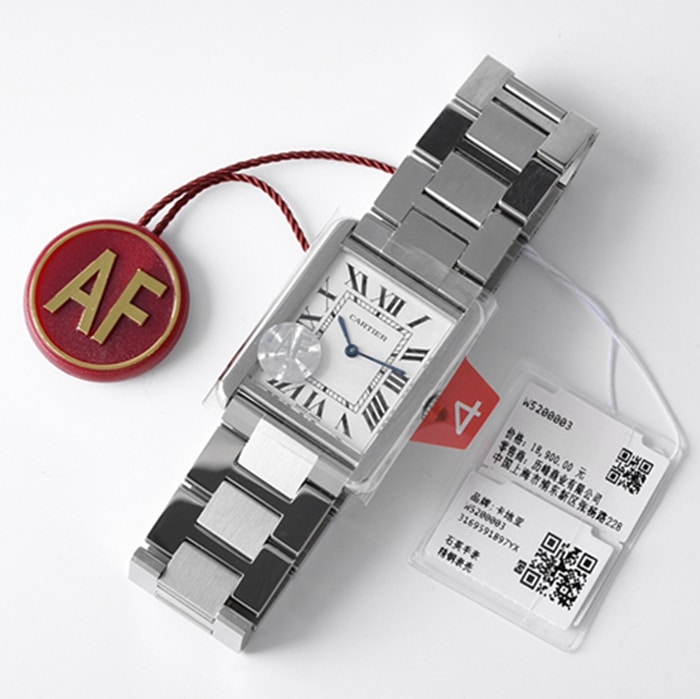 top-tier watch Cartier women's white dial tank series steel bracelet watch front view