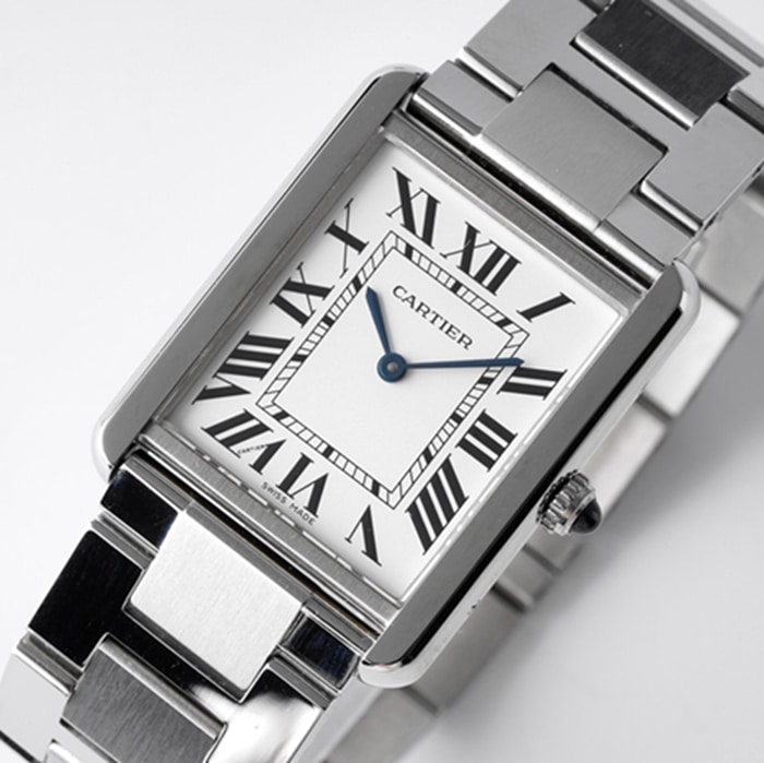 top-tier watch Cartier women's white dial tank series steel bracelet watch front view