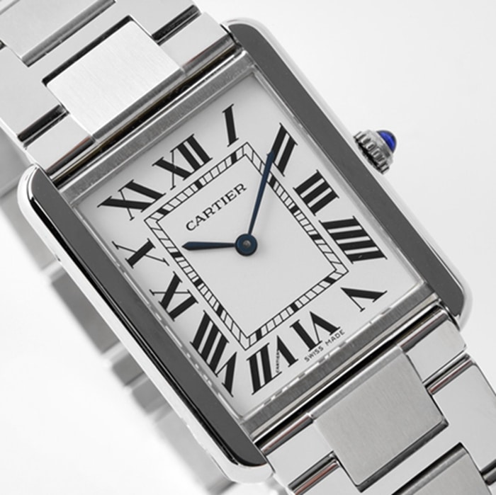 top-tier watch Cartier women's white dial tank series steel bracelet watch front view