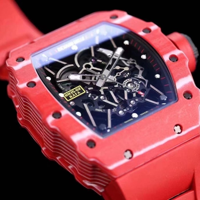 top-tier watch Franck Muller men's black dial watch detail shots