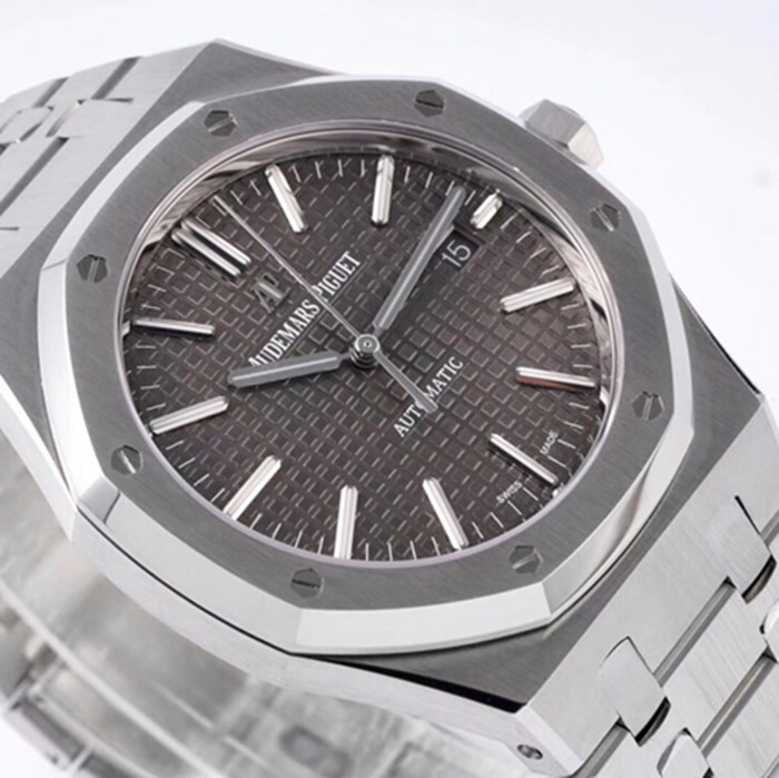 top-tier watch Audemars Piguet men's brown dial Royal Oak series mechanical steel bracelet watch front view