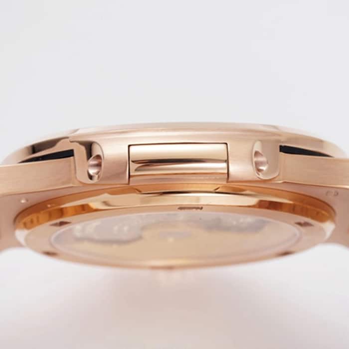 top-tier watch Patek Philippe men's white dialsteel bracelet watch side view