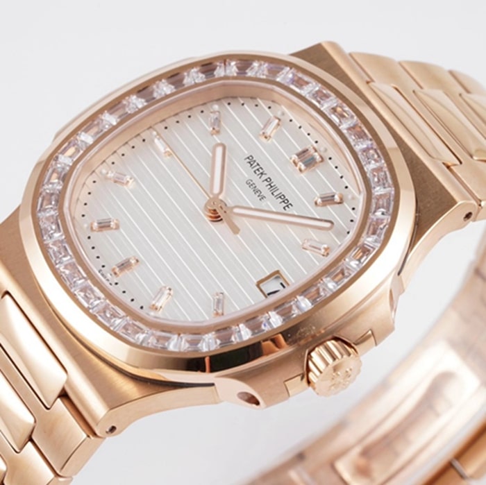 top-tier watch Patek Philippe men's white dialsteel bracelet watch front view