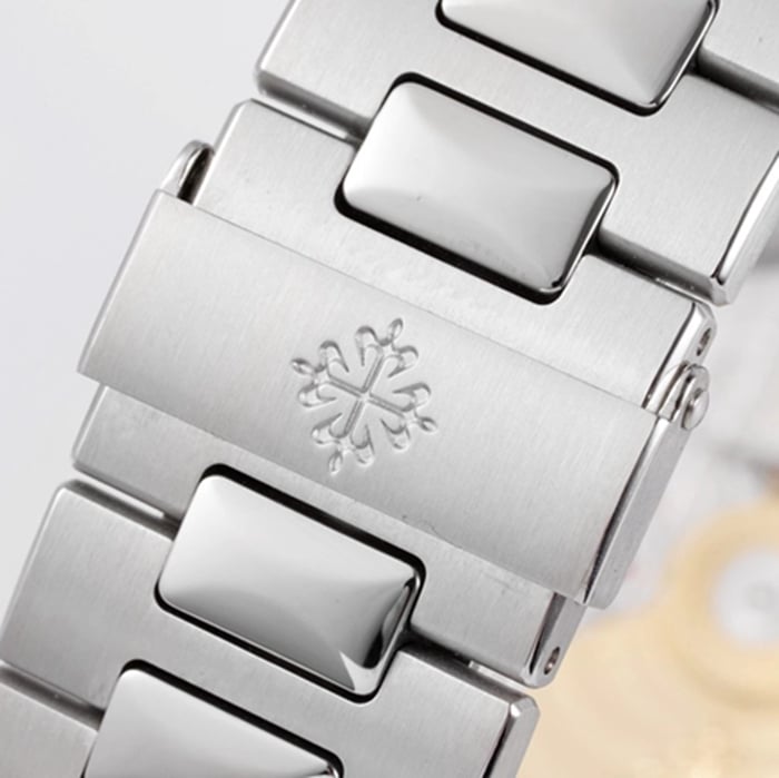top-tier watch Patek Philippe men's white dialsteel bracelet watch clasp picture