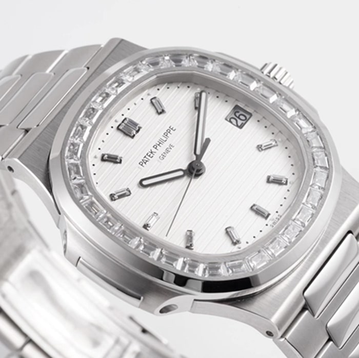 top-tier watch Patek Philippe men's white dialsteel bracelet watch front view